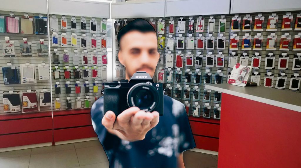 Теперь в салонах связи всех будут фотографировать. Новые правила.