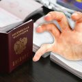 Мошенники стали удаленно копировать паспорта без наличия оригиналов. Как можно подготовиться к этому?