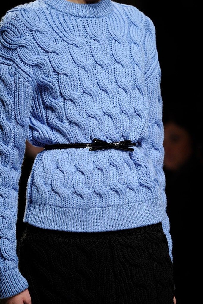Бренд одежды Prada, знакомство, подборка трикотажа.