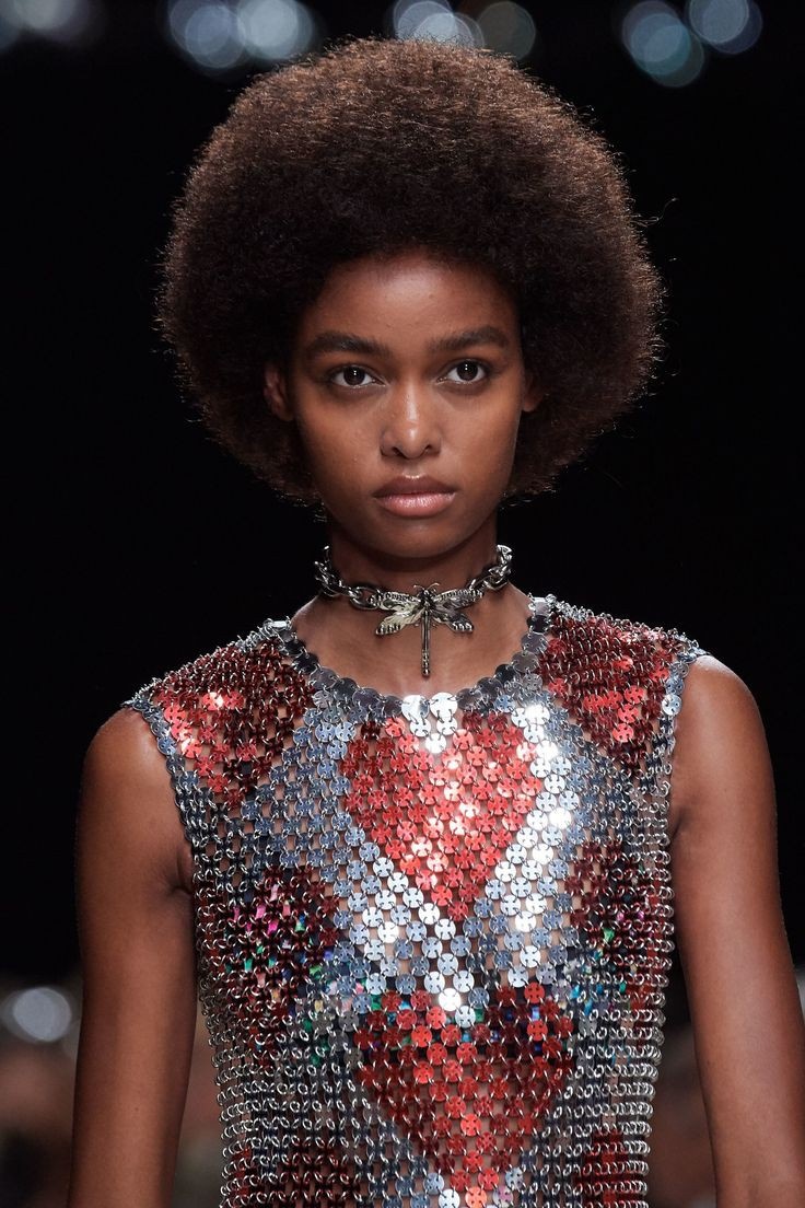 Бренд Paco Rabanne: подборка моделей, История и Стилистика